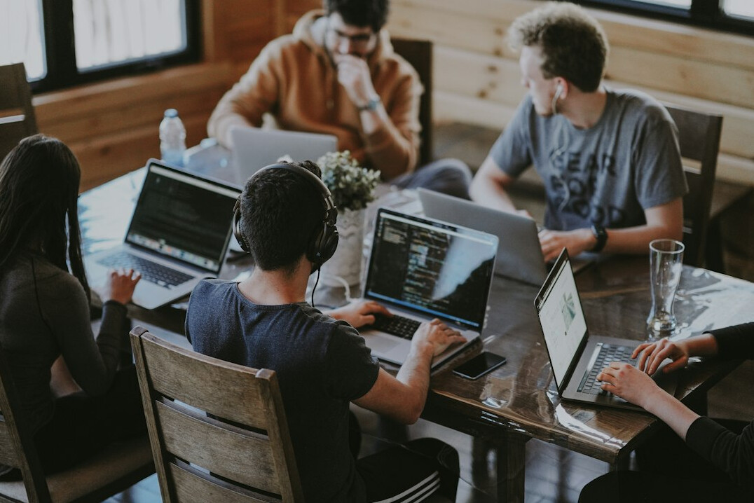 custom software development team